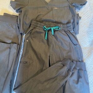 Figs Graphite high wasted Zamora and Catarina